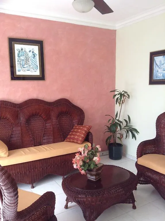 Hotel Llave Del Mar Santo Domingo 2*,